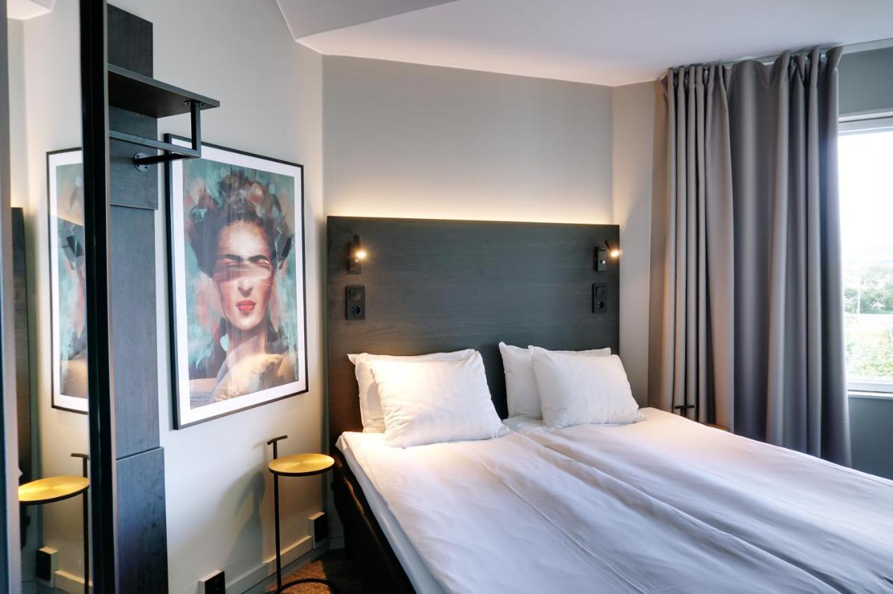 First Hotel Joenkoeping Bagian luar foto