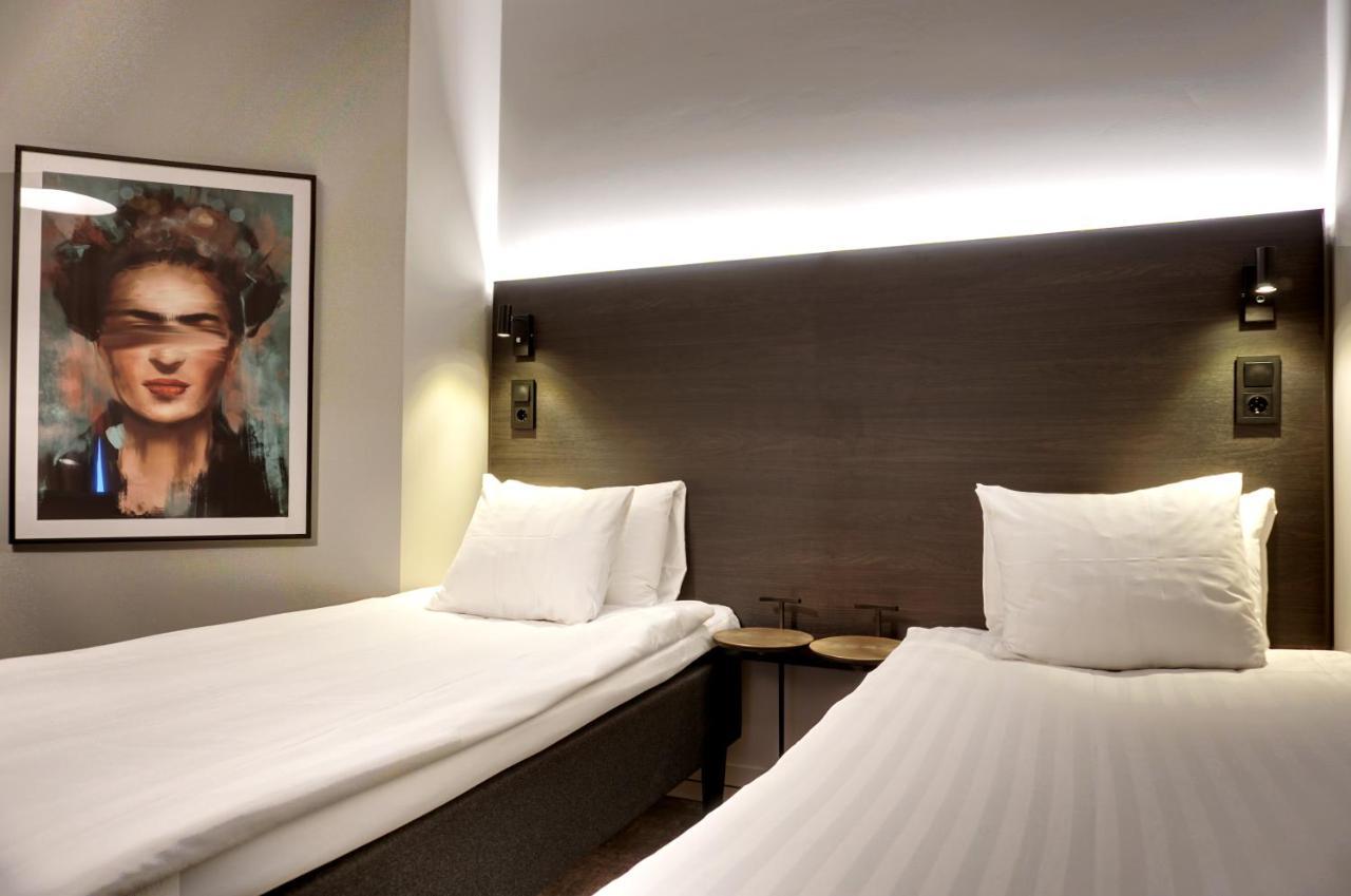 First Hotel Joenkoeping Bagian luar foto