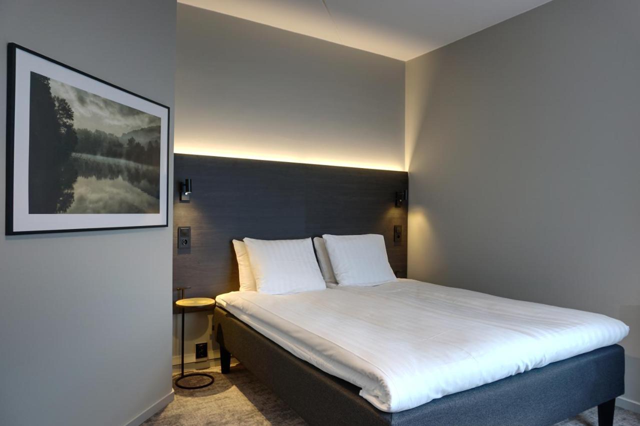 First Hotel Joenkoeping Bagian luar foto