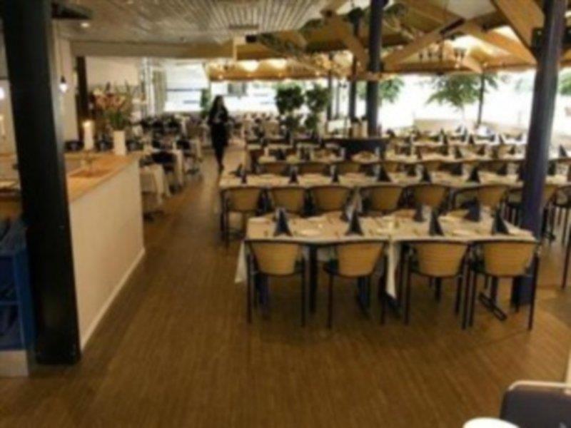 First Hotel Joenkoeping Bagian luar foto